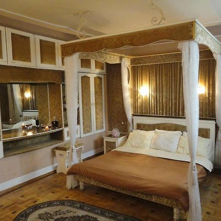 Classic Apartment On Kievyan Ереван Экстерьер фото